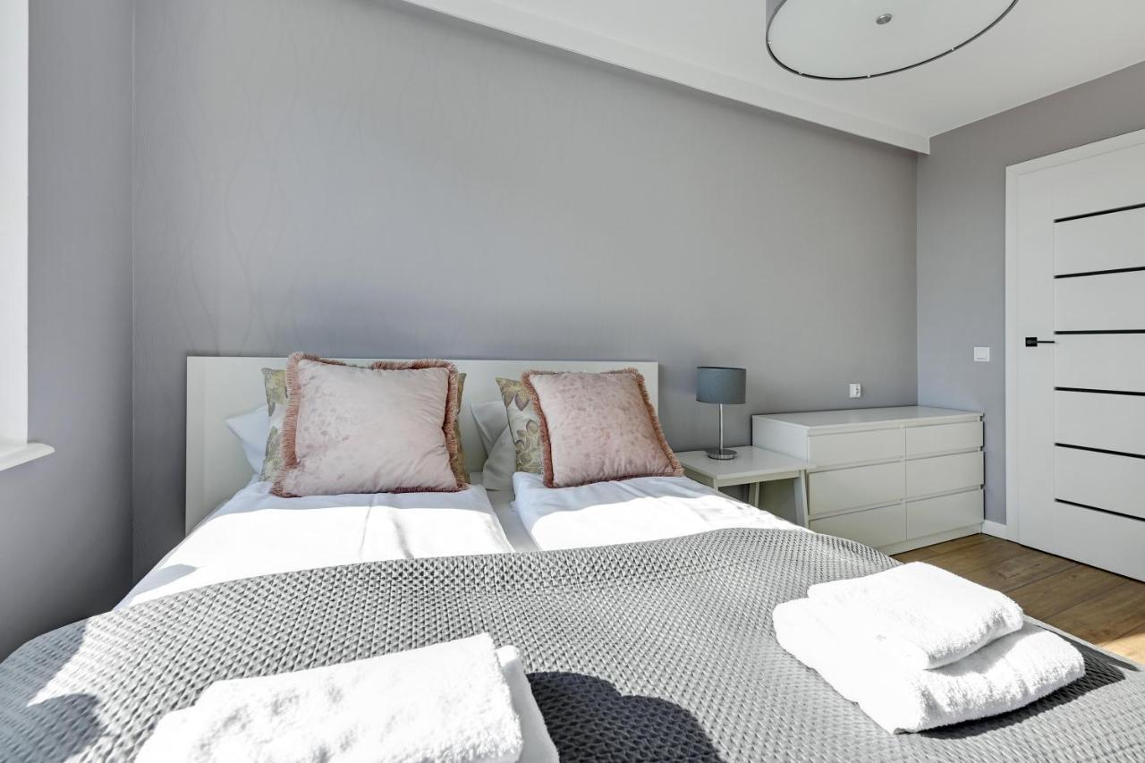 Comfort Apartments Wyspianskiego غدينيا المظهر الخارجي الصورة